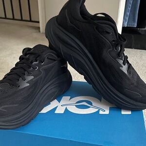 HOKA Clifton 10 Mens 10.5D